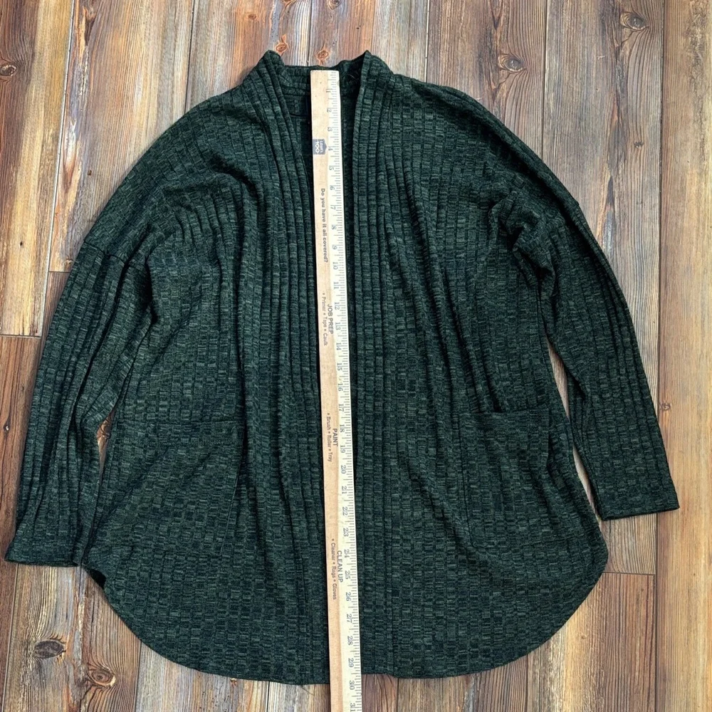 Bobeau Forest Green 3/4 length Cardigan  Large - Picture 2 of 7